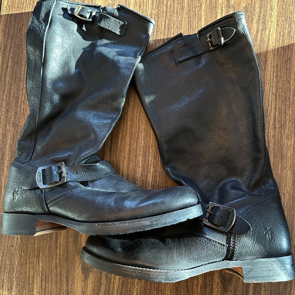 Women’s Black Leather Boots